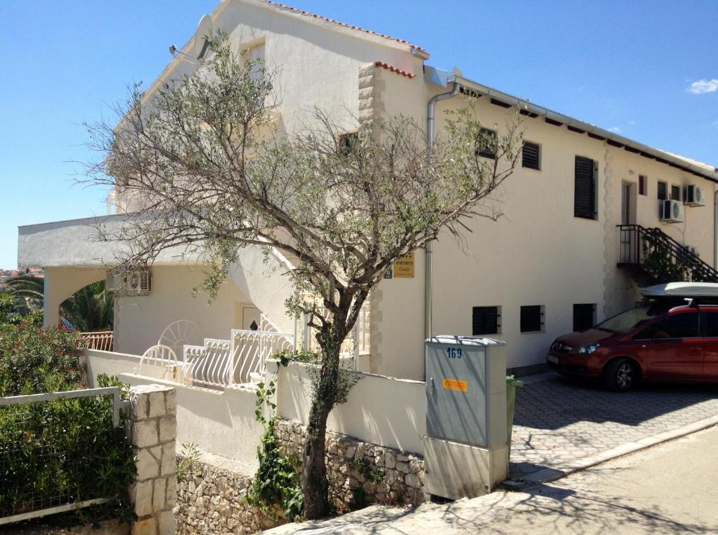 Apartments Cacija Трогир Экстерьер фото